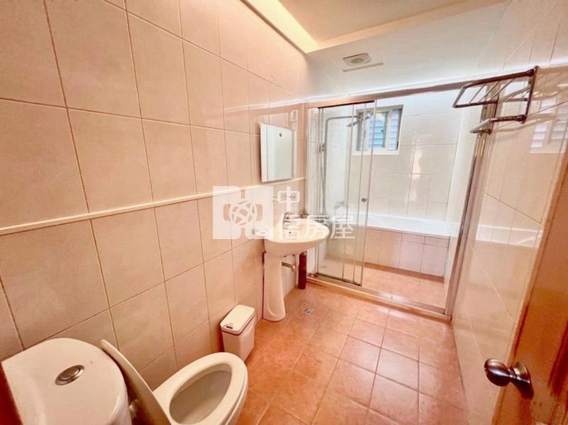 深美透天鄰路雙車庫店住房屋室內格局與周邊環境