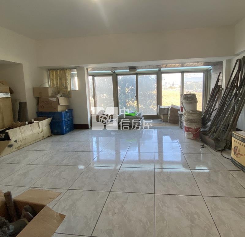 水湳經貿雷中街邊間樓店房屋室內格局與周邊環境