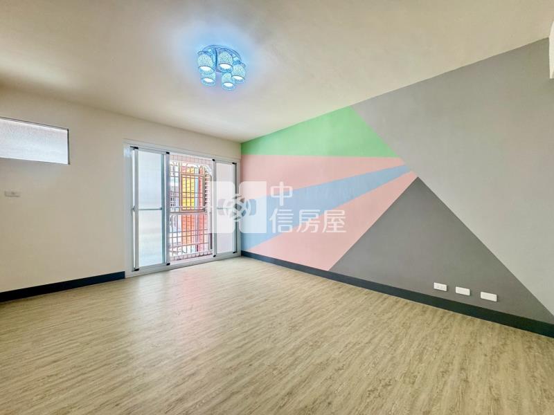 內埔共融公園靜巷透天房屋室內格局與周邊環境