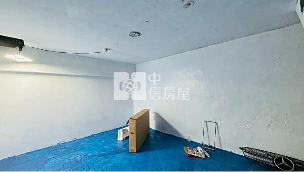 ●中正路透天店面房屋室內格局與周邊環境