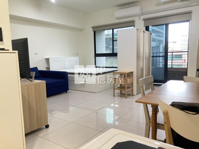 桃園火車站大套房