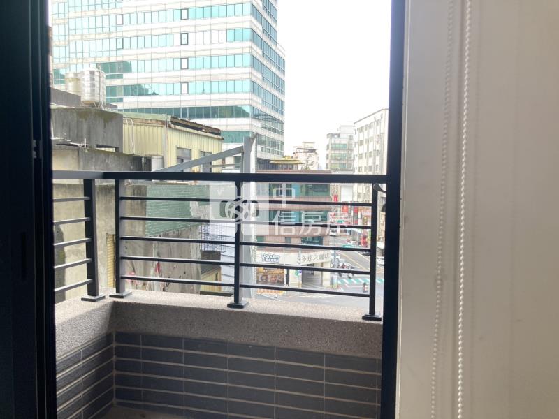 桃園火車站大套房房屋室內格局與周邊環境