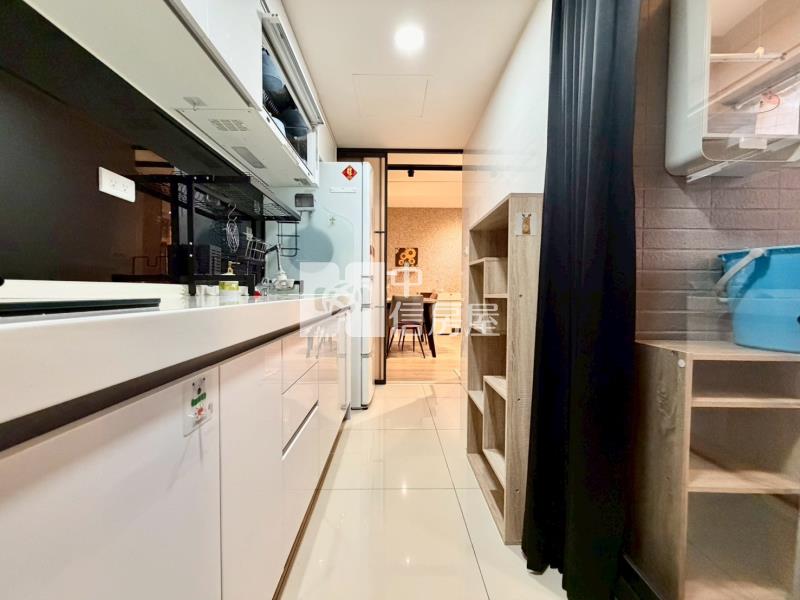 佳福山晴精裝樹梢戶三房平車房屋室內格局與周邊環境