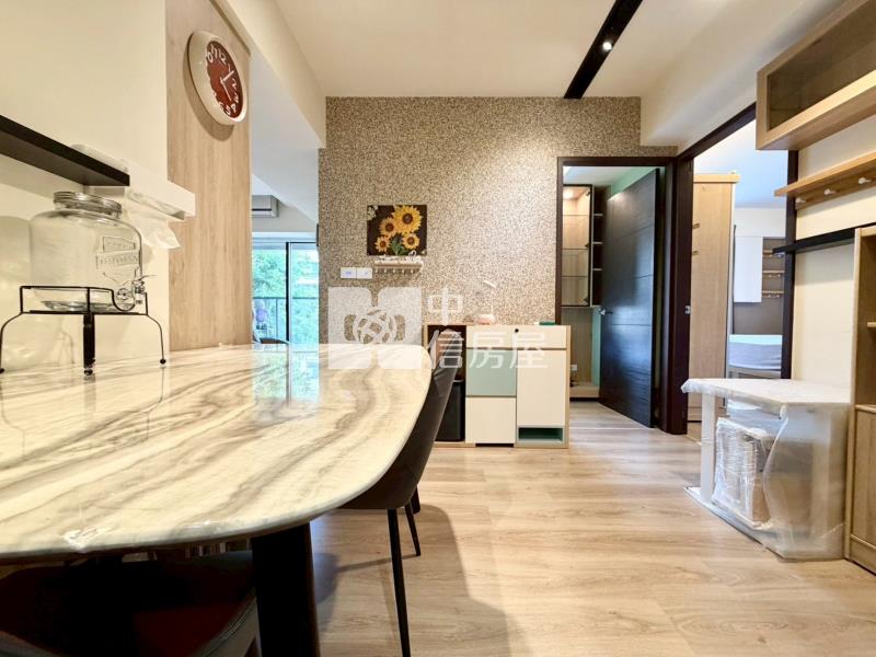 佳福山晴精裝樹梢戶三房平車房屋室內格局與周邊環境