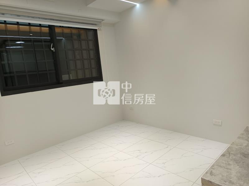 N252桃園龜山透天房屋室內格局與周邊環境