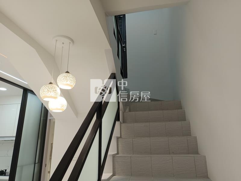 N252桃園龜山透天房屋室內格局與周邊環境