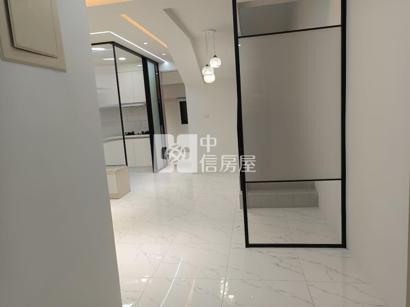 N252桃園龜山透天房屋室內格局與周邊環境