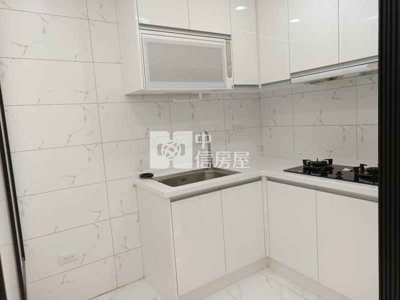 N252桃園龜山透天房屋室內格局與周邊環境