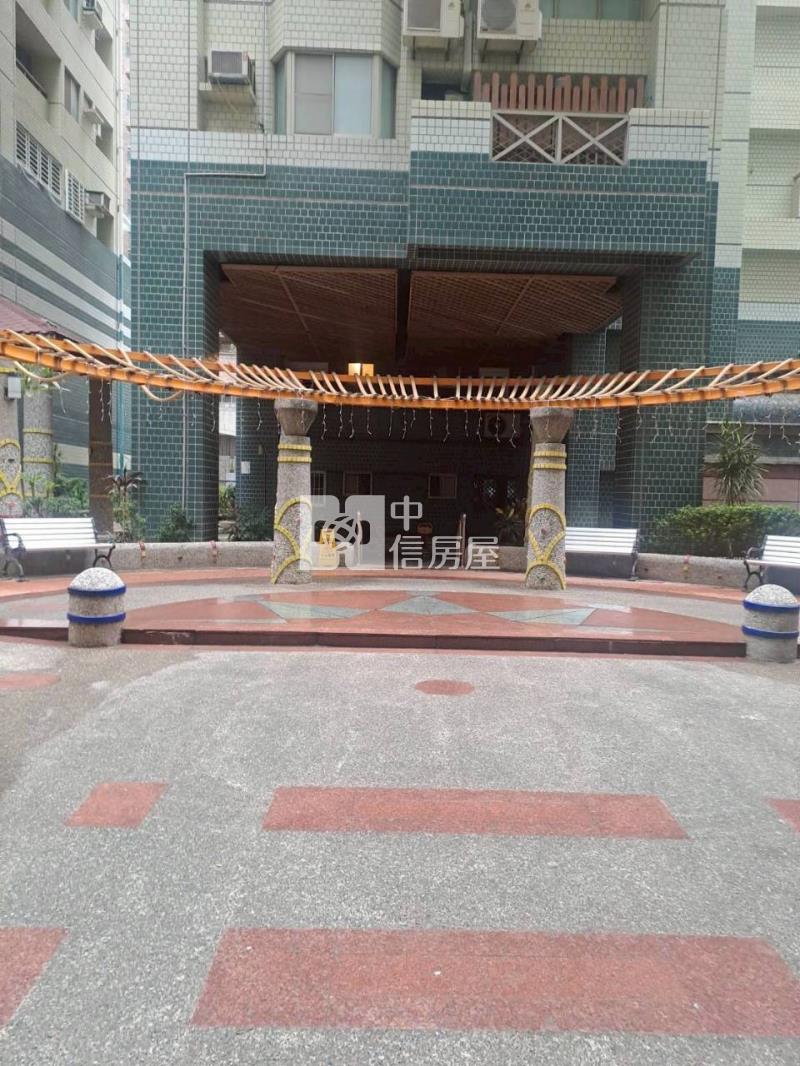 南國四房平車電寓房屋室內格局與周邊環境