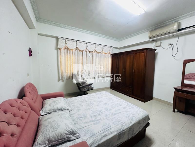 龍岡森林公園超值金透店房屋室內格局與周邊環境