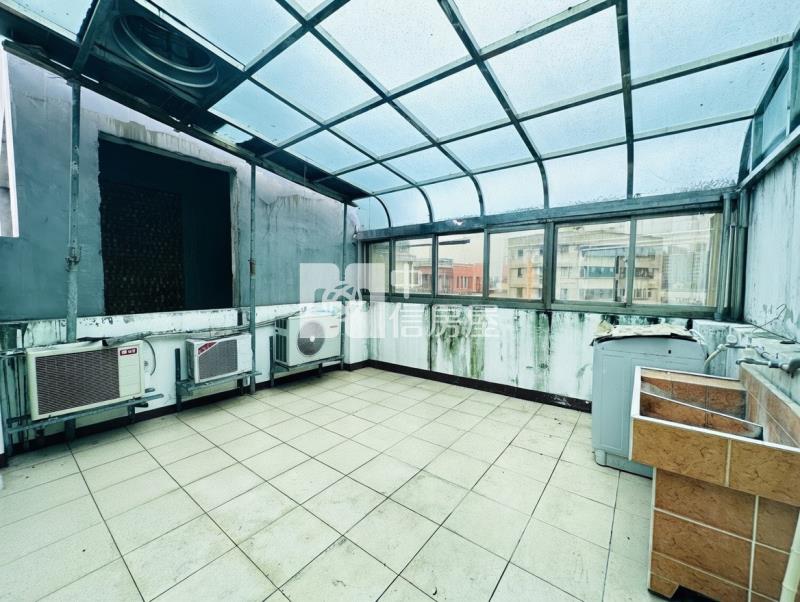 龍岡森林公園超值金透店房屋室內格局與周邊環境