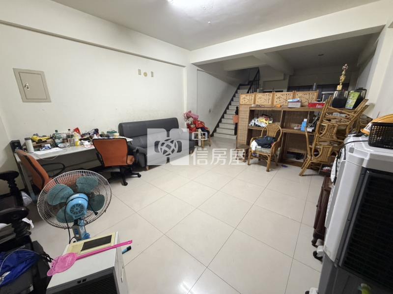 專-觀音工業區邊間大地坪美墅房屋室內格局與周邊環境