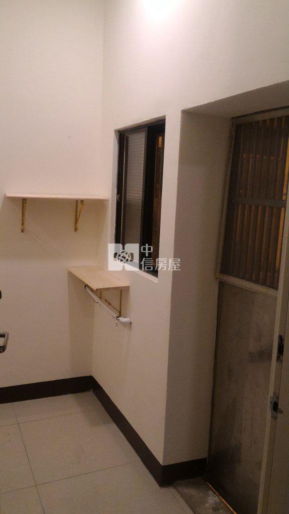 內壢國中透天滿租 7套房(中信卓越團隊)房屋室內格局與周邊環境