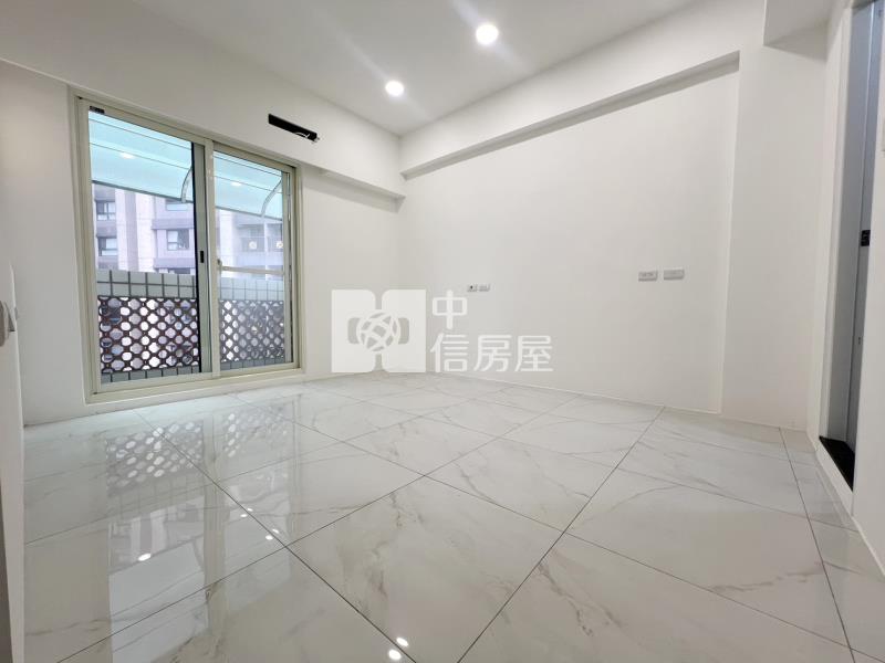 龍岡忠貞商圈美裝潢電梯三房房屋室內格局與周邊環境