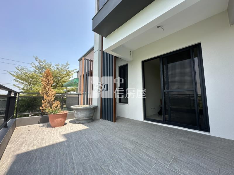 霧峰近亞大全新未住五套房電梯別墅房屋室內格局與周邊環境