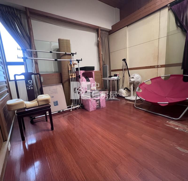 十期海灣三千院雙拼大面寬別墅房屋室內格局與周邊環境