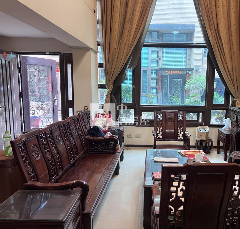 十期海灣三千院雙拼大面寬別墅房屋室內格局與周邊環境