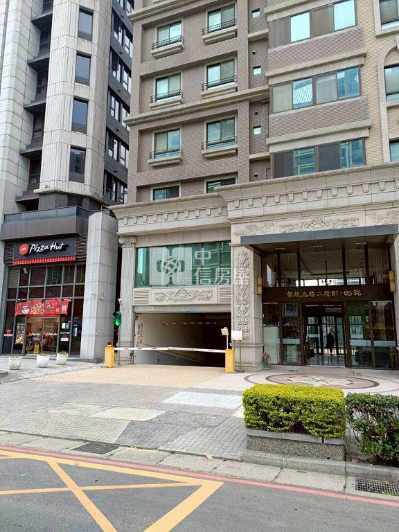 中壢領航北路(A19)-一樓4房+雙車位(中信卓越團隊)房屋室內格局與周邊環境