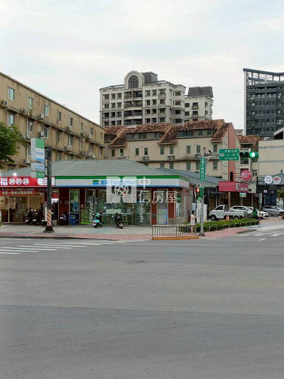 中壢領航北路(A19)-一樓4房+雙車位(中信卓越團隊)房屋室內格局與周邊環境