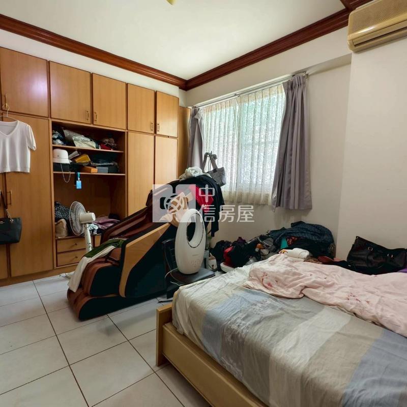 東區忠孝路星巴克旁透天房屋室內格局與周邊環境