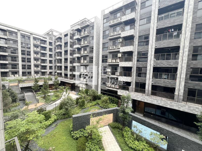 楊梅月沐青輕屋齡全新美裝潢兩房車房屋室內格局與周邊環境