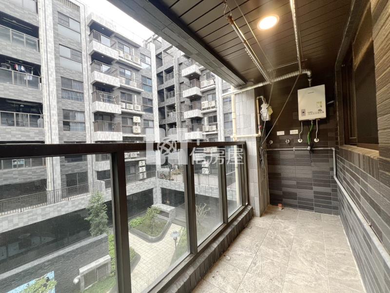 楊梅月沐青輕屋齡全新美裝潢兩房車房屋室內格局與周邊環境