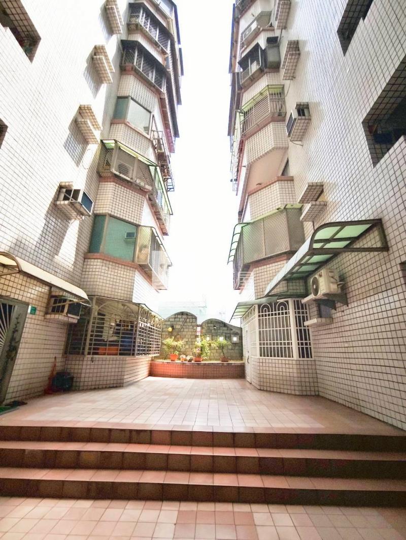 永康國小旁明亮三房華廈房屋室內格局與周邊環境