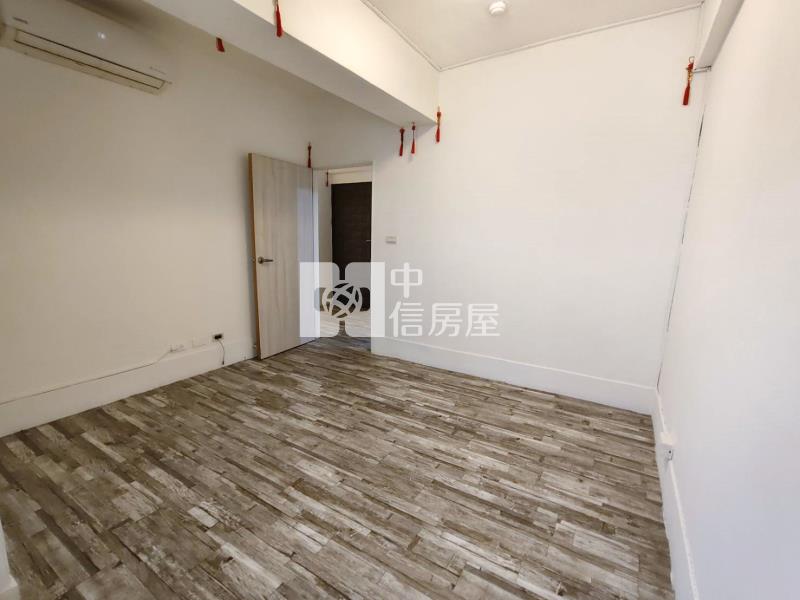 東方明珠一房一廳有平車套房房屋室內格局與周邊環境