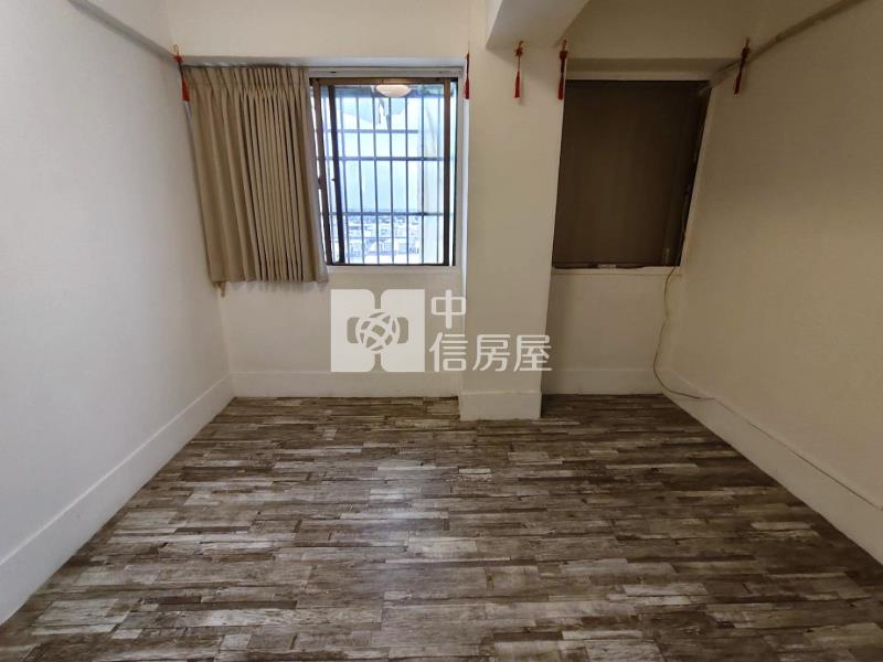 東方明珠一房一廳有平車套房房屋室內格局與周邊環境