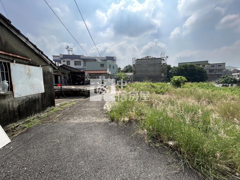 山上可蓋庭園之建地房屋室內格局與周邊環境
