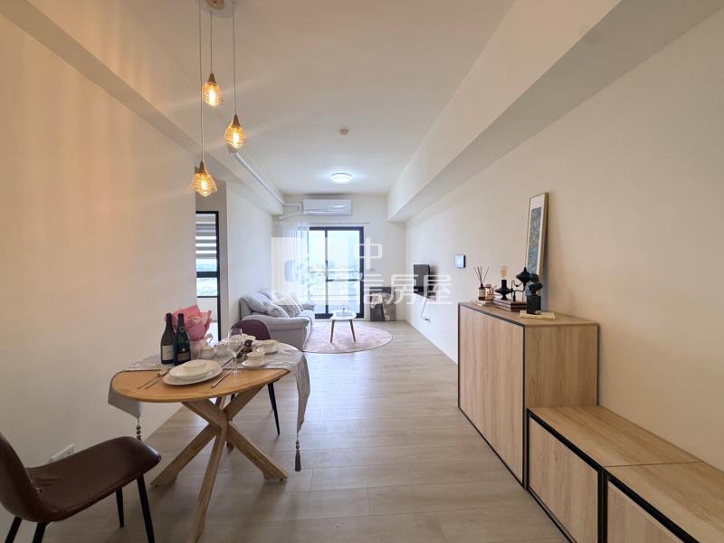 連建苒苒全新未住三房平車房屋室內格局與周邊環境