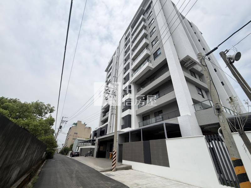 連建苒苒全新未住三房平車房屋室內格局與周邊環境