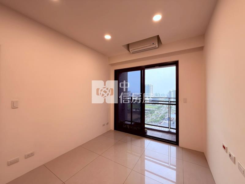 登陽春賞高樓層視野兩房兩衛平車房屋室內格局與周邊環境