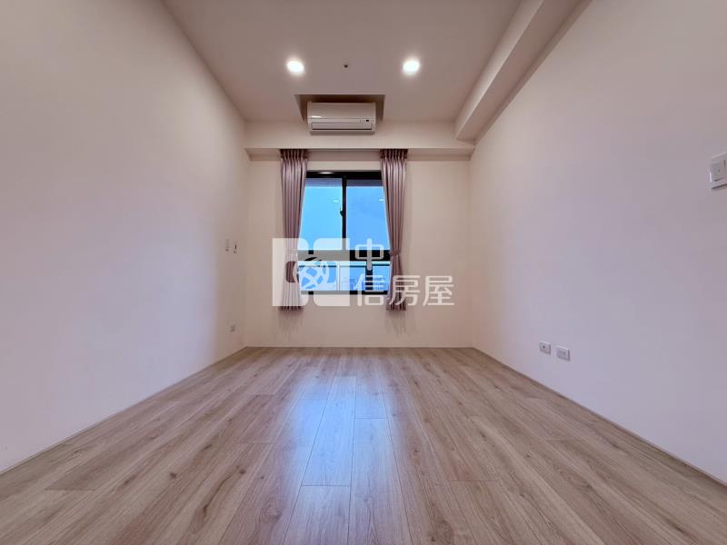 登陽春賞高樓層視野兩房兩衛平車房屋室內格局與周邊環境