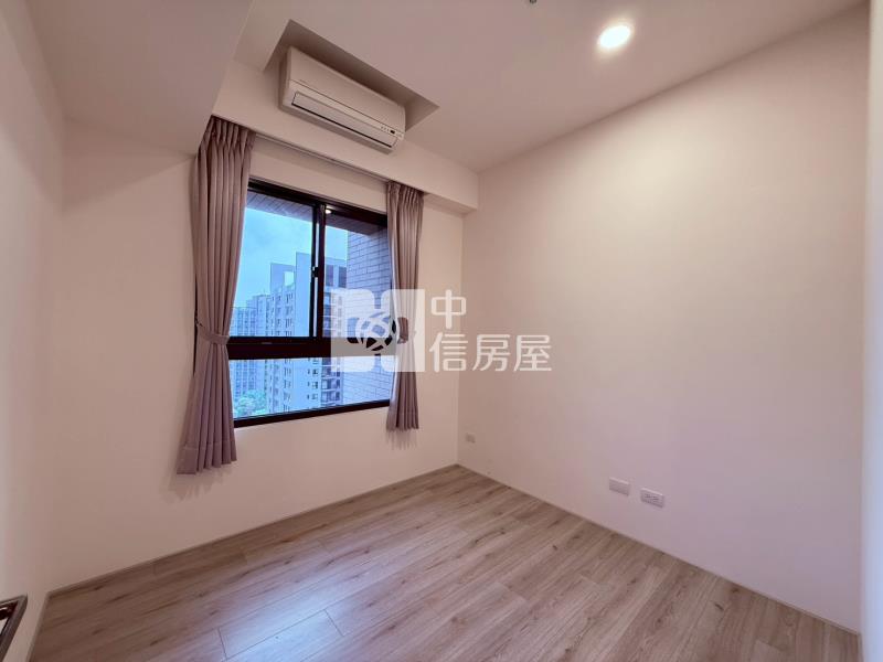 登陽春賞高樓層視野兩房兩衛平車房屋室內格局與周邊環境