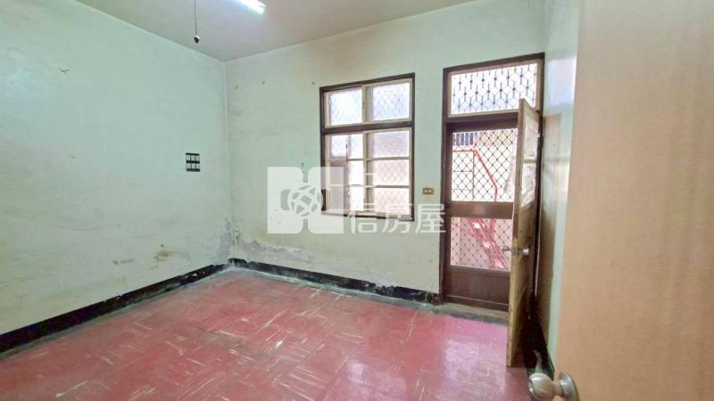 文化路巷透天房屋室內格局與周邊環境