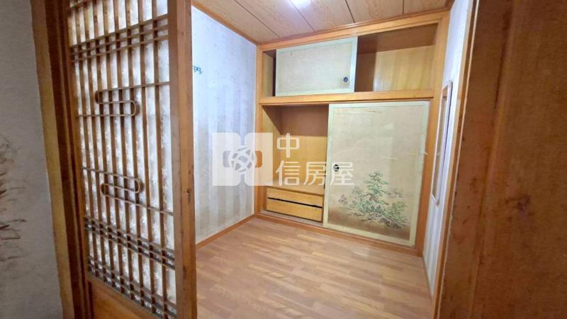 文化路巷透天房屋室內格局與周邊環境