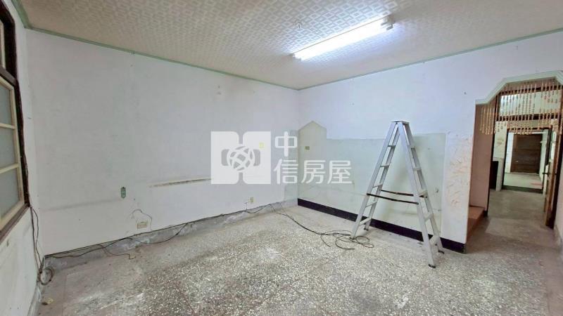 文化路巷透天房屋室內格局與周邊環境