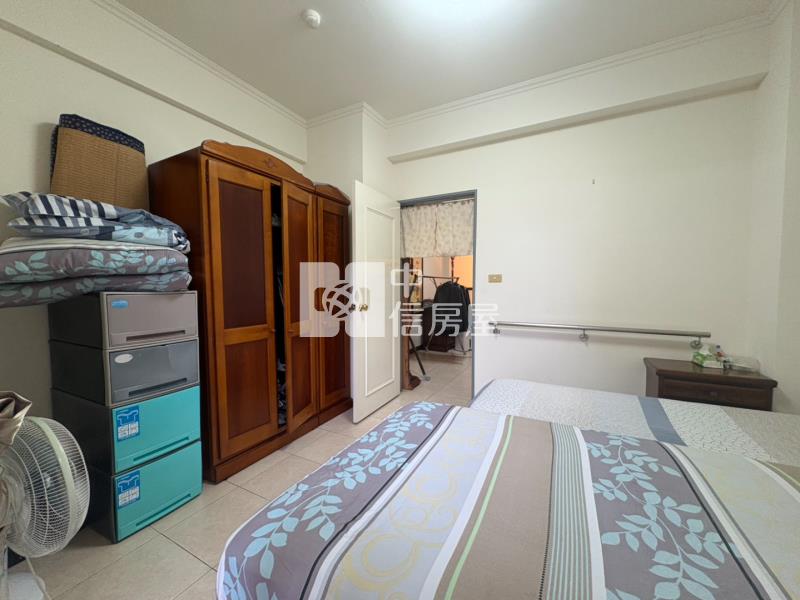 百年大鎮【牛津特區】4房雙車位別墅房屋室內格局與周邊環境