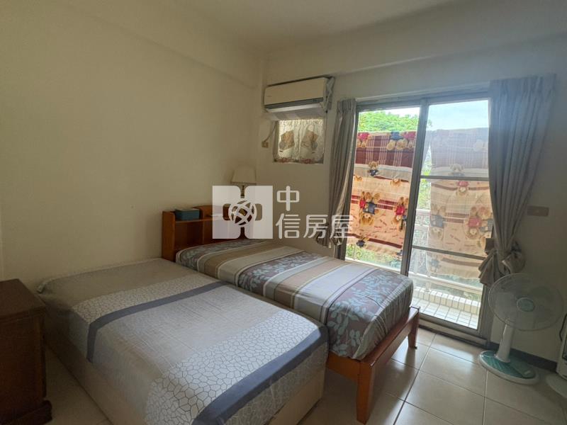 百年大鎮【牛津特區】4房雙車位別墅房屋室內格局與周邊環境