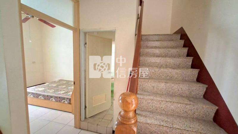 斗六榮譽路透天房屋室內格局與周邊環境