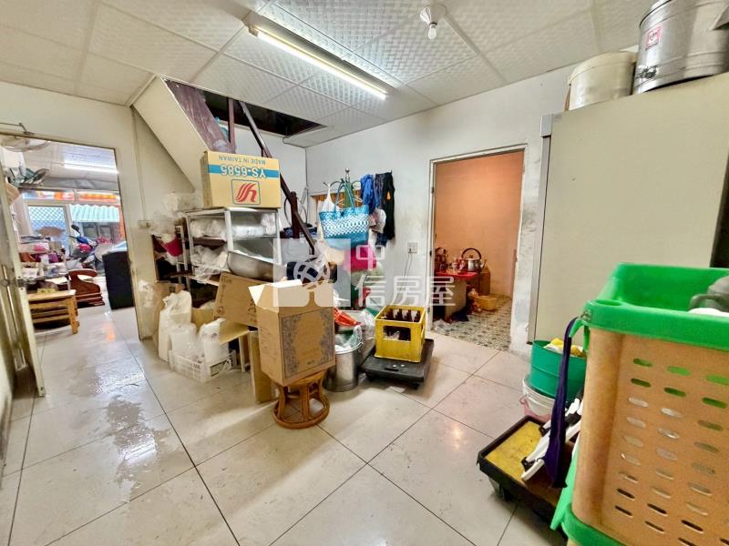 專任~臨路土地房屋室內格局與周邊環境