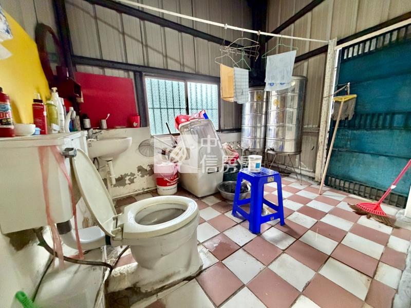 專任~臨路土地房屋室內格局與周邊環境