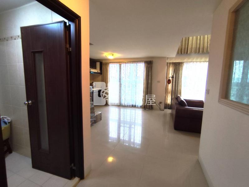 王爺壟旁景觀樓中樓三房房屋室內格局與周邊環境