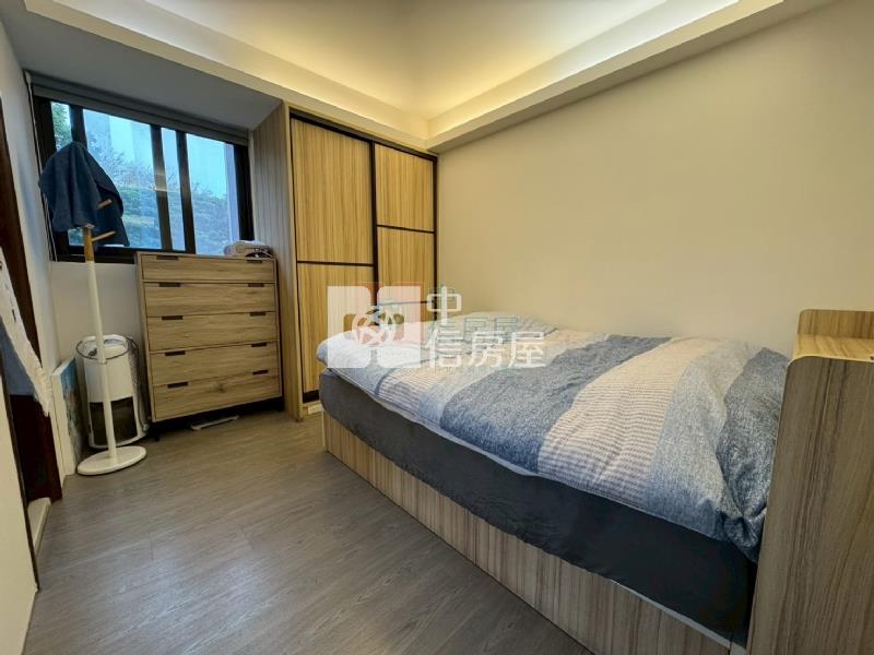 竹科門口稀有三房平車露臺戶房屋室內格局與周邊環境