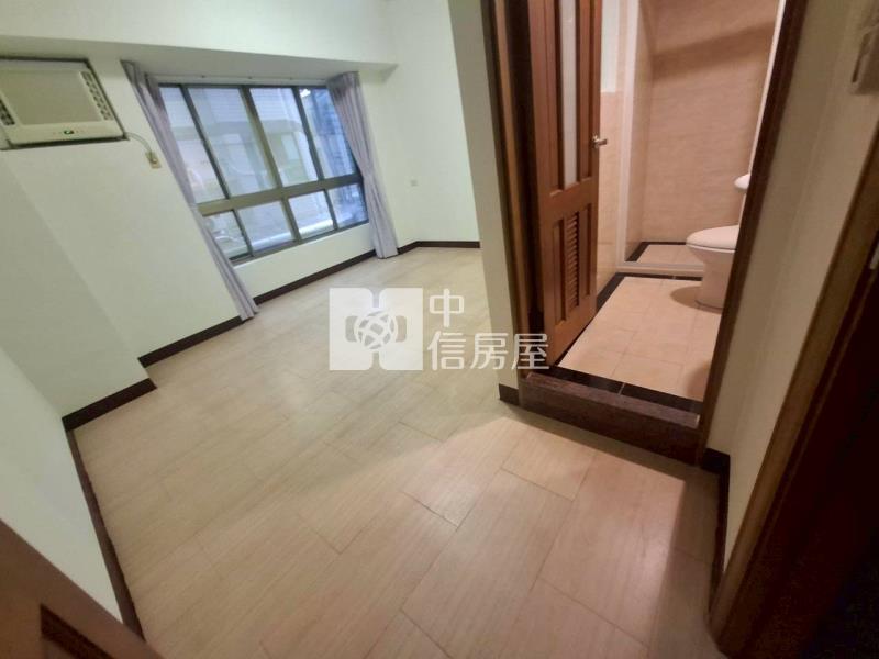 崇善路82坪1+2樓三車位寓房屋室內格局與周邊環境