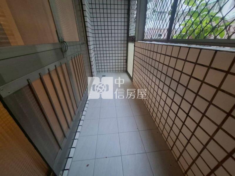 崇善路82坪1+2樓三車位寓房屋室內格局與周邊環境