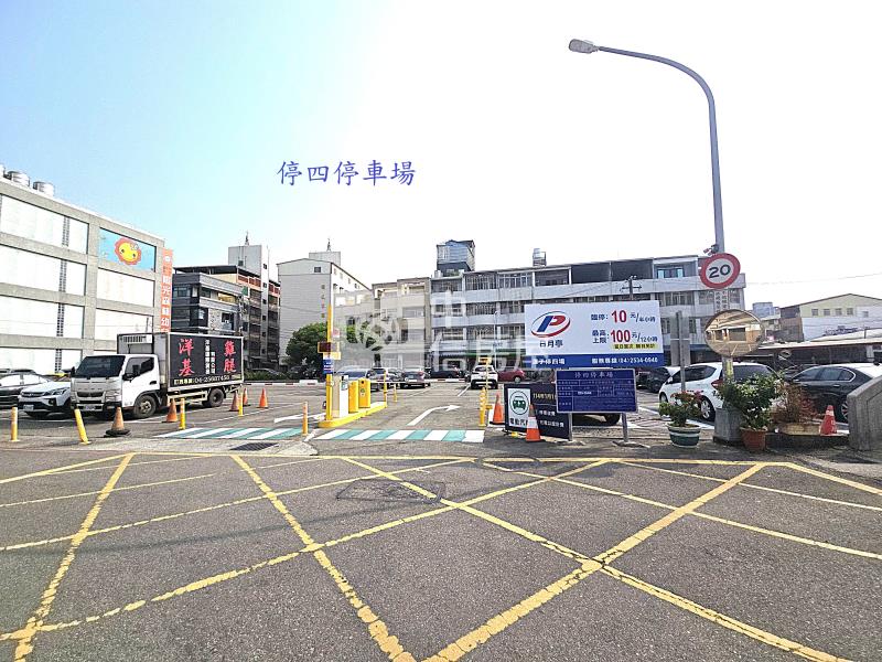 潭子環保公園面寬6.8米大地坪透天(專任)房屋室內格局與周邊環境