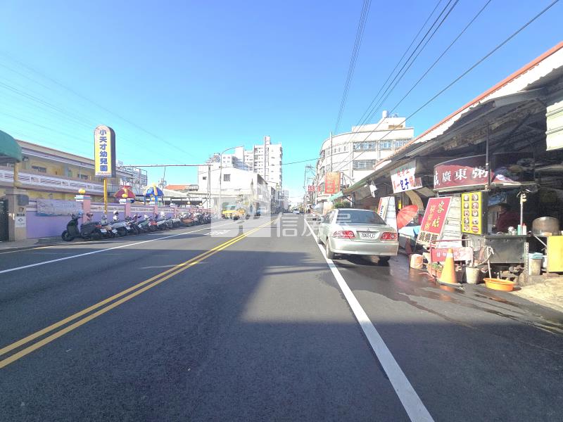 潭子環保公園面寬6.8米大地坪透天(專任)房屋室內格局與周邊環境