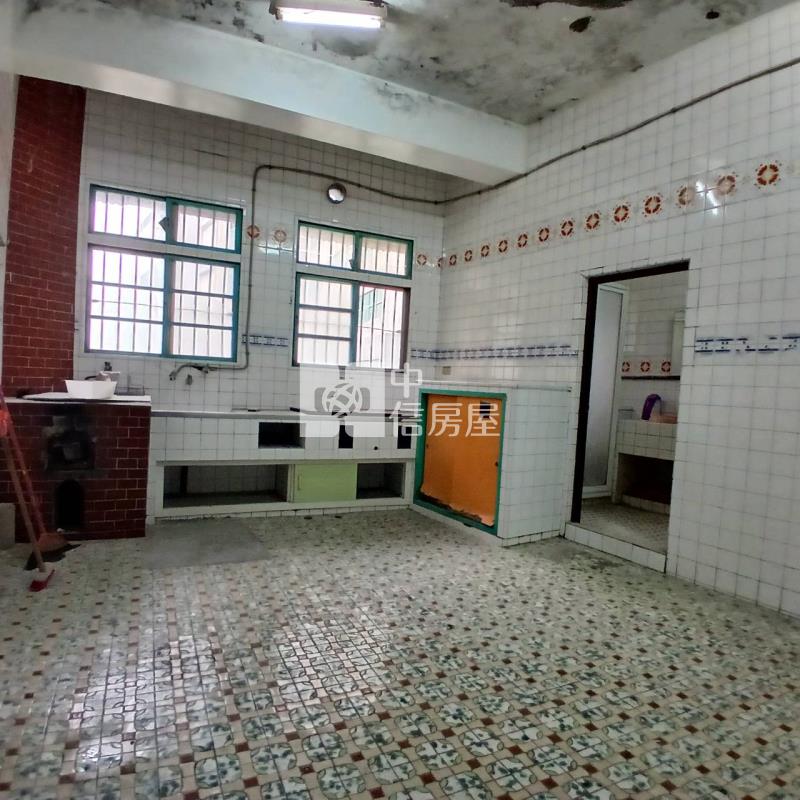 【安家】過嶺商圈54坪大地坪透店房屋室內格局與周邊環境